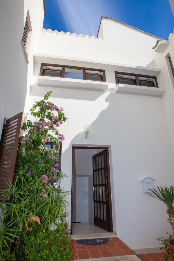 House Emilija Apartamento Novalja Exterior foto